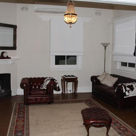 Mentor Chambers Apartment Bed & Breakfast West Wyalong Zewnętrze zdjęcie