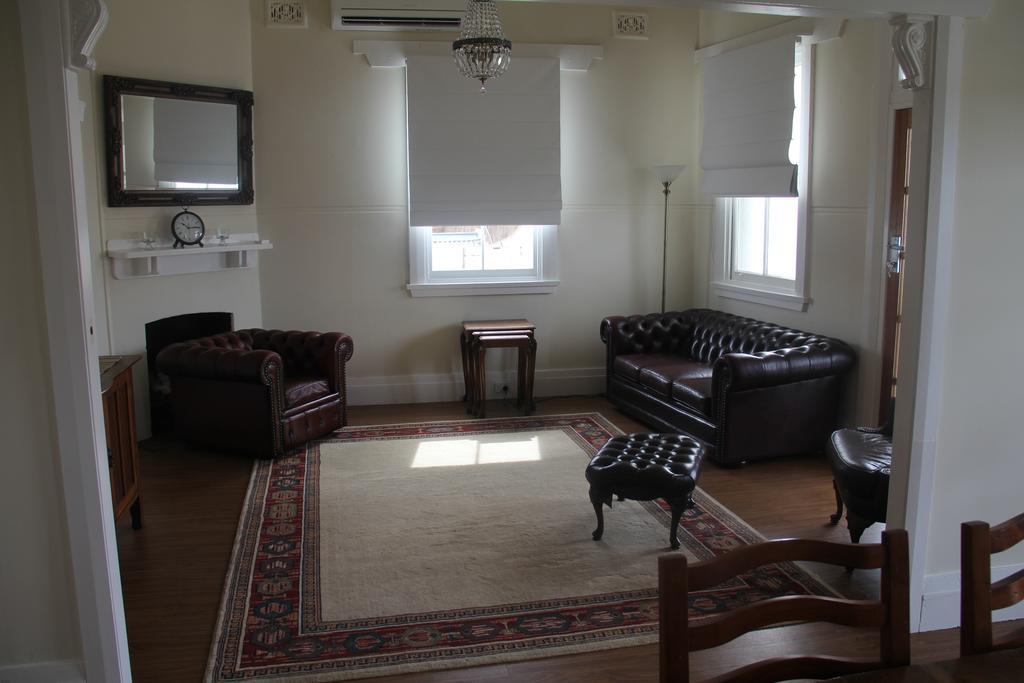 Mentor Chambers Apartment Bed & Breakfast West Wyalong Zewnętrze zdjęcie